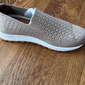 Women's Blush Slip-On Loafers